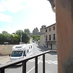 Apartment Chez Jerome, Au Pied De La Cite Medievale