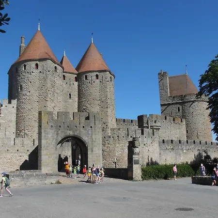 Chez Jerome, Au Pied De La Cite Medievale Διαμέρισμα