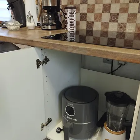 Chez Jérôme, Au Pied De La Cité Médiévale Carcasona